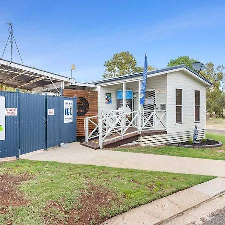 Narrabri Big Sky Caravan Park Екстер'єр фото