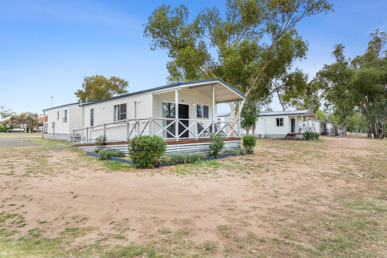 Narrabri Big Sky Caravan Park Екстер'єр фото